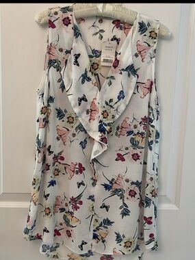 George White Floral Blouse/ sleeveless/ V neck with ruffle